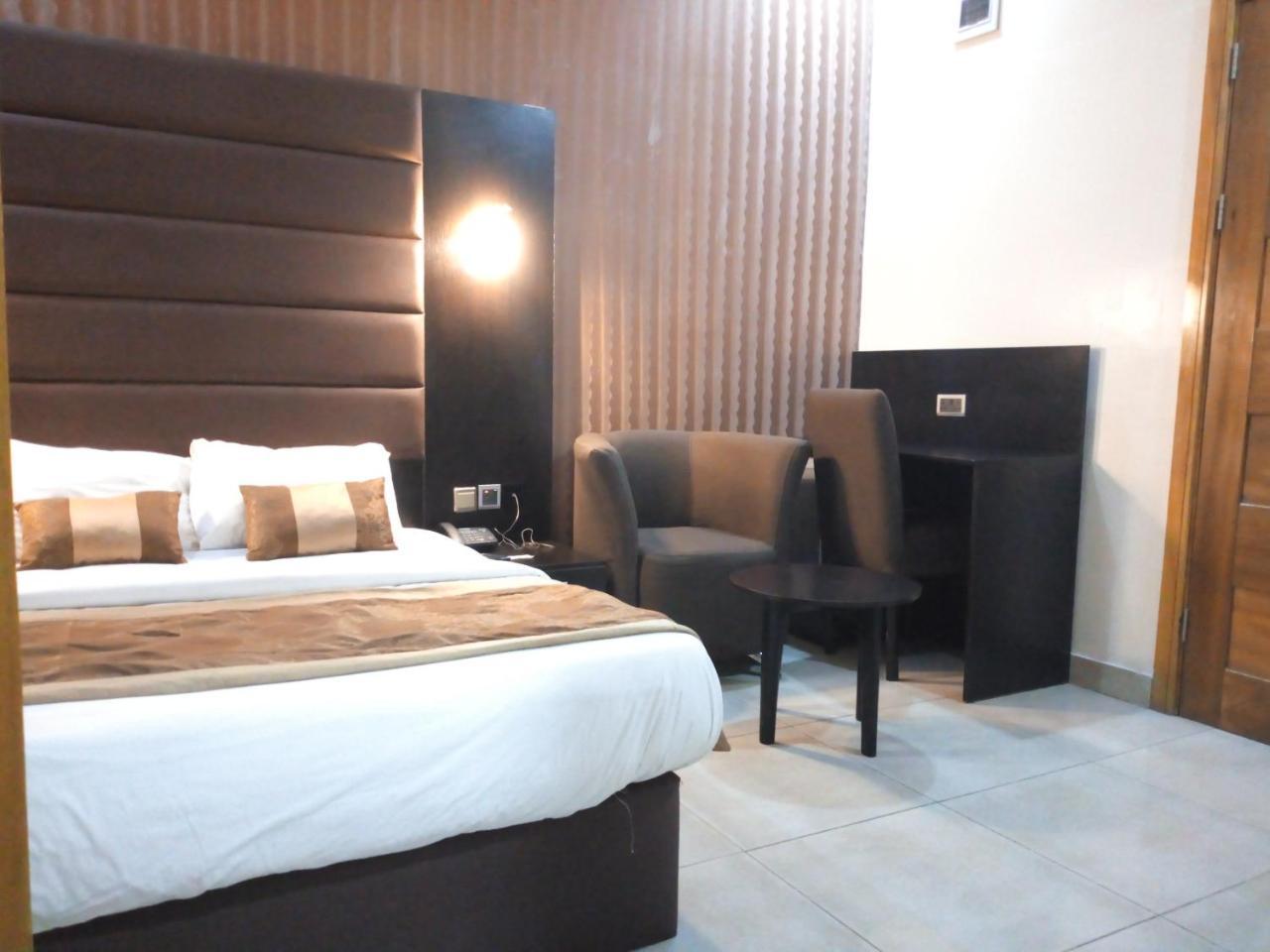Bana Hotel & Suites Lagos Zewnętrze zdjęcie