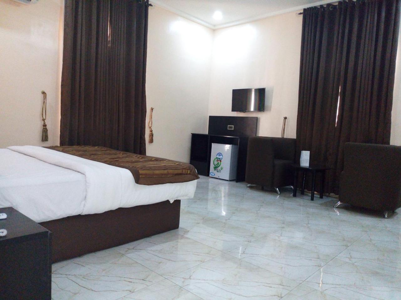Bana Hotel & Suites Lagos Zewnętrze zdjęcie