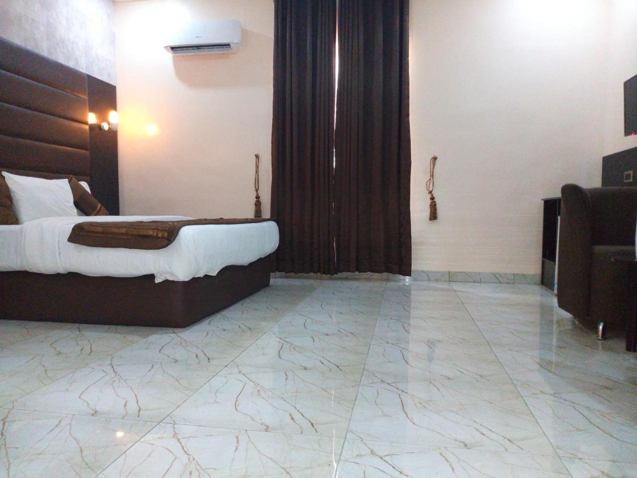 Bana Hotel & Suites Lagos Zewnętrze zdjęcie